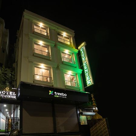 Treebo City Center Sakardarā Zewnętrze zdjęcie