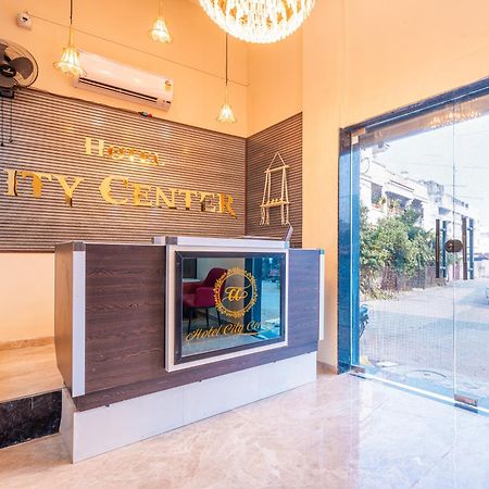 Treebo City Center Sakardarā Zewnętrze zdjęcie